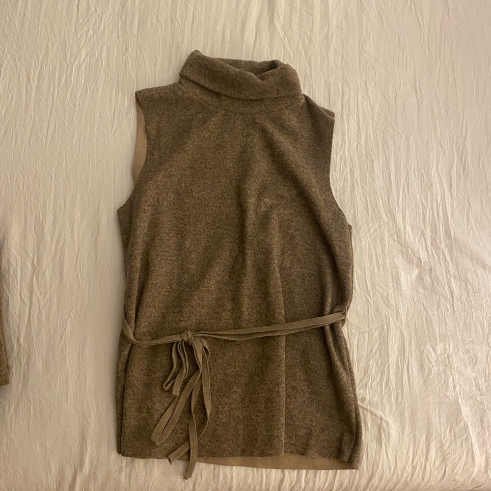 Zara turtleneck tank with tie